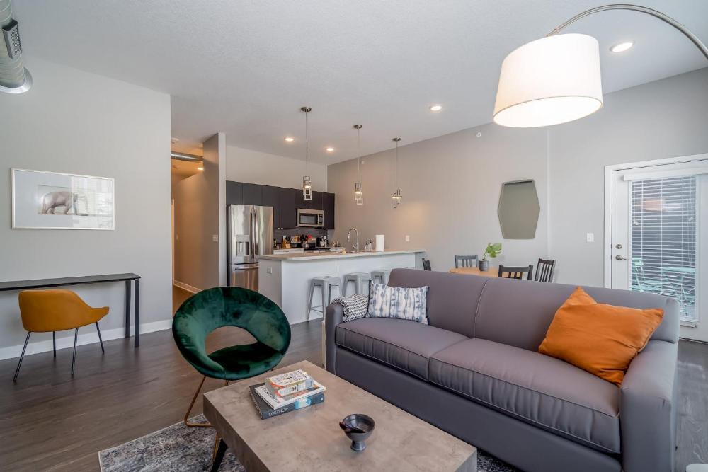 One-Bedroom Apartment (Self Check-in with Virtual Front Desk) interior